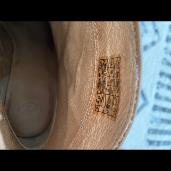UGG Women's Boots - Picture 4 of 5